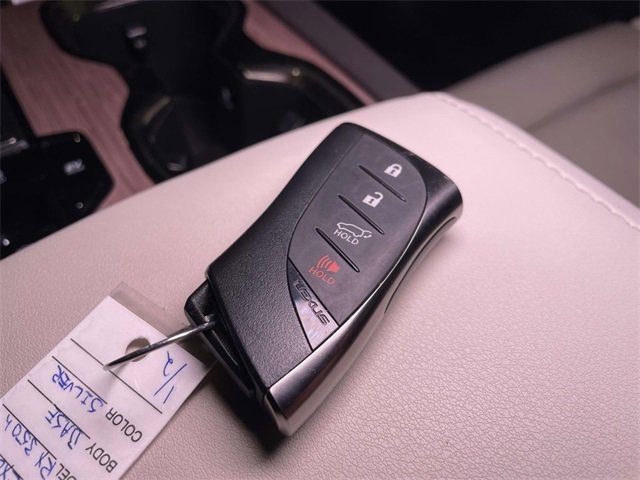 Used 2023 Lexus RX 350 image 47