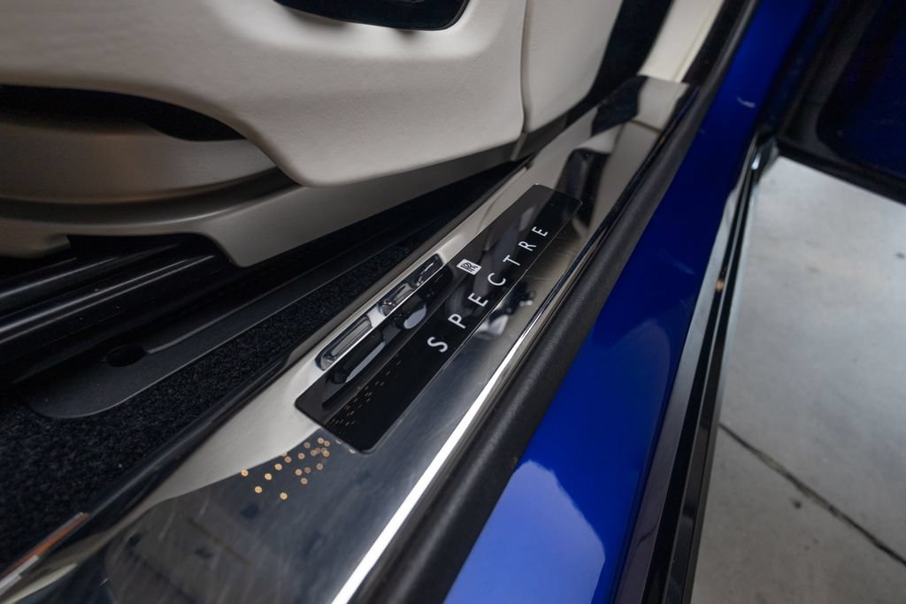 Used 2024 Rolls-Royce Spectre w/ Spectre Launch Package AWD/4WD image 18