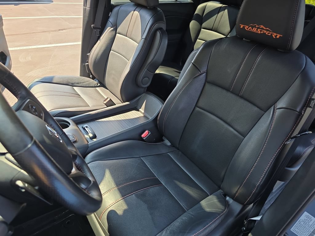 Used 2022 Honda Pilot TrailSport image 16