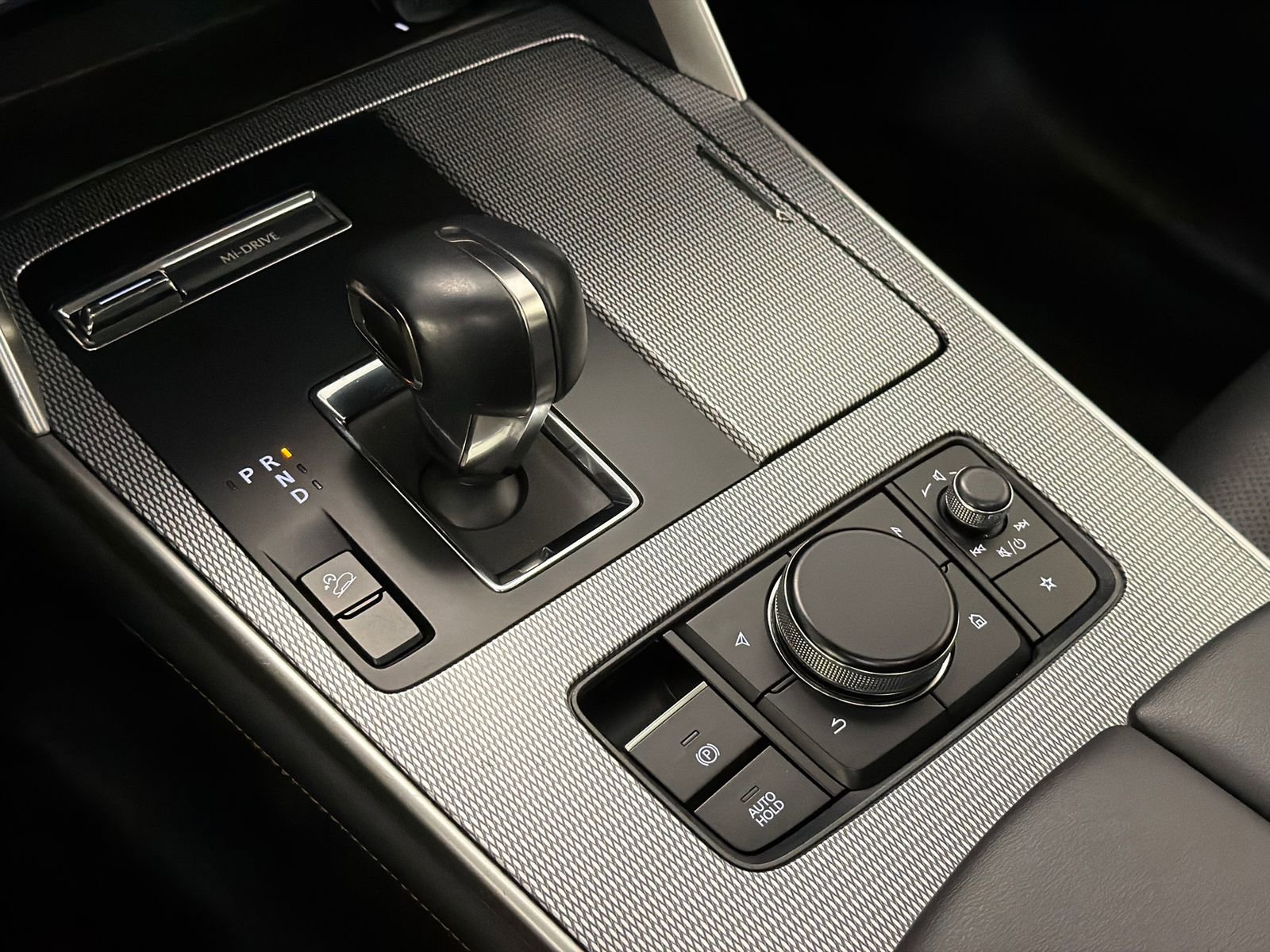 Used 2025 MAZDA CX-90 3.3 Turbo w/ Preferred Package image 31