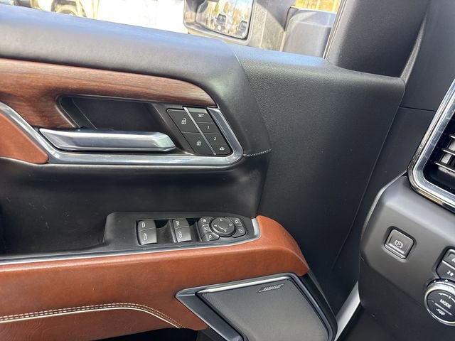 Used 2024 GMC Sierra 2500 Denali Ultimate image 11