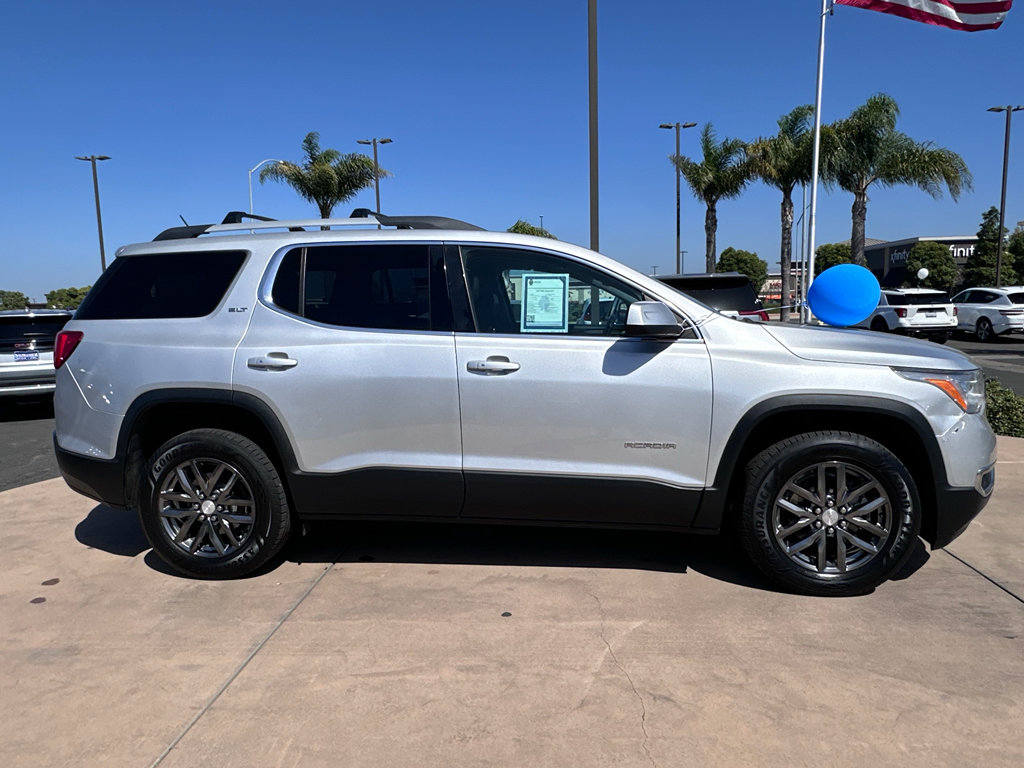 Used 2017 GMC Acadia SLT image 3