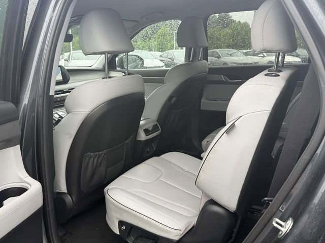 Used 2024 Hyundai Palisade SEL FWD image 5