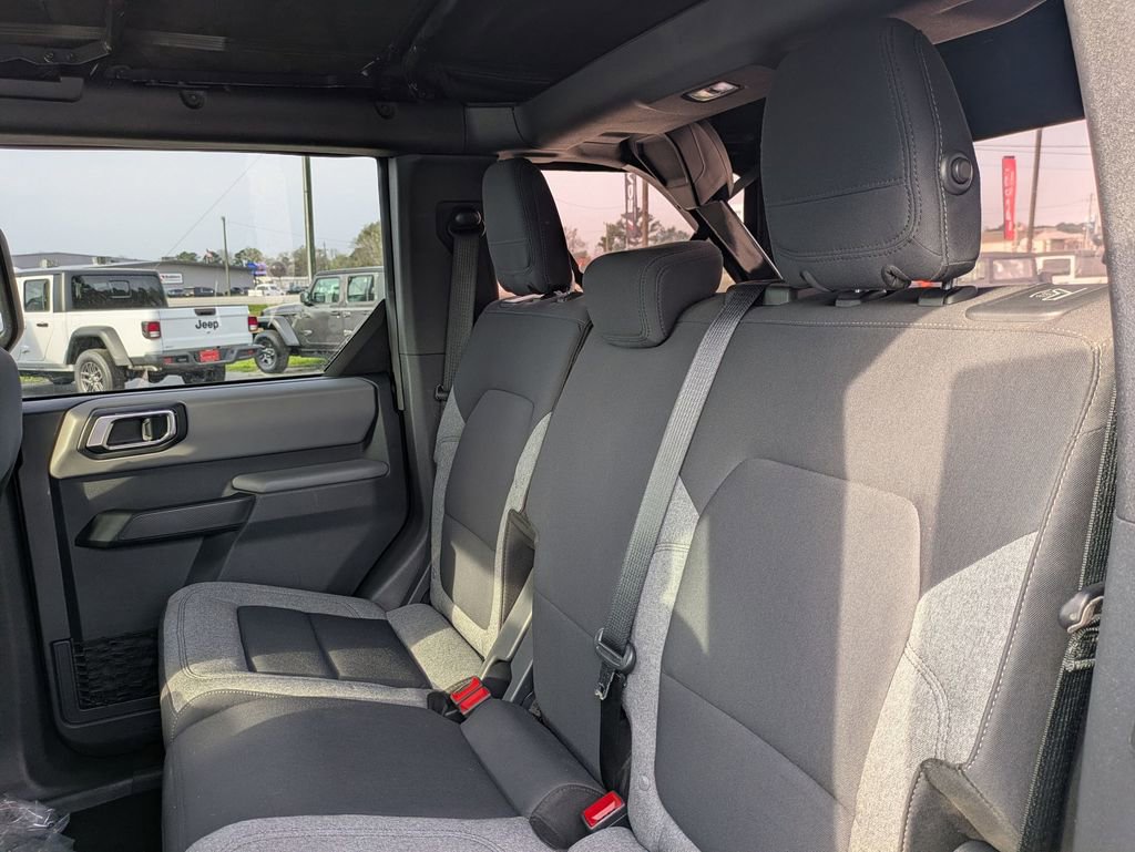 Used 2021 Ford Bronco Big Bend image 23