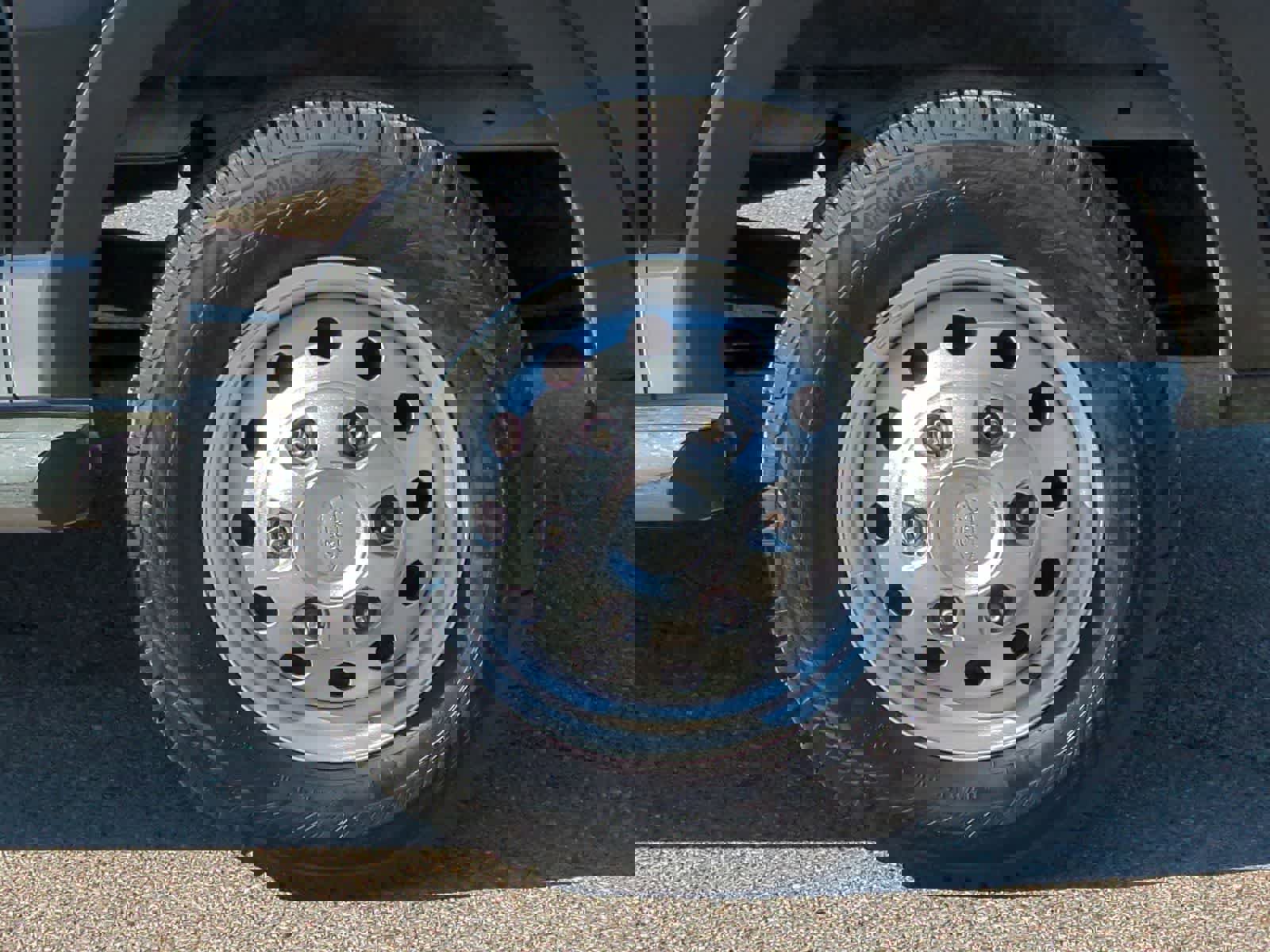 Used 2024 Ford Transit 250 Low Roof AWD w/ Exterior Upgrade Package image 14