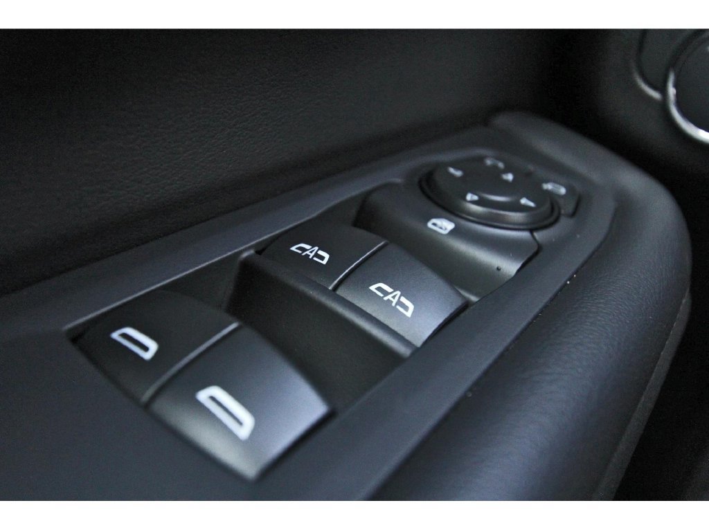 Used 2025 Chevrolet Tahoe LT RWD image 21