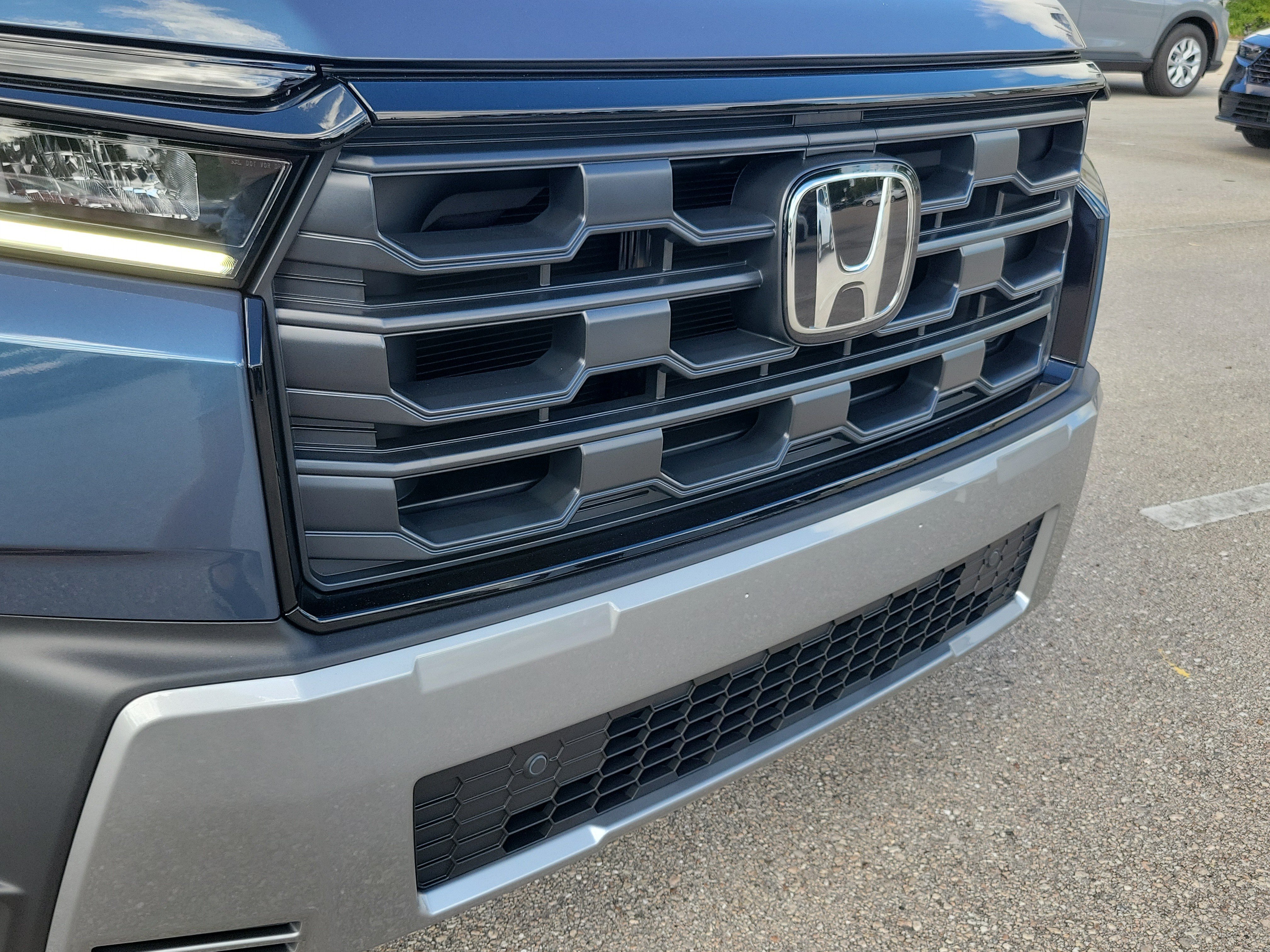 New 2026 Honda Pilot EX-L image 8