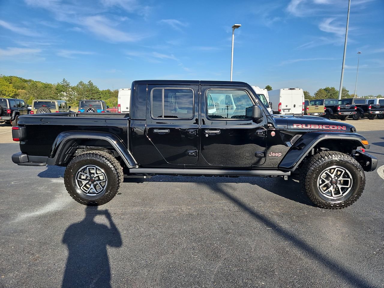 New 2025 Jeep Gladiator Rubicon image 9