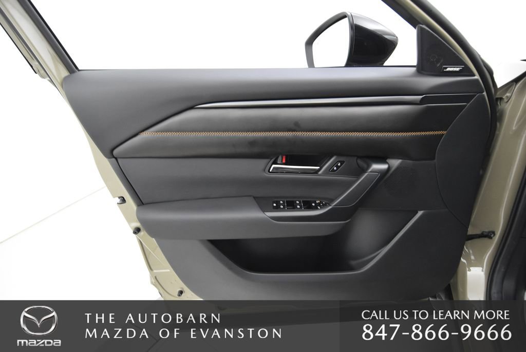 Certified 2025 MAZDA CX-50 2.5 Turbo w/ Premium Plus Pkg image 31