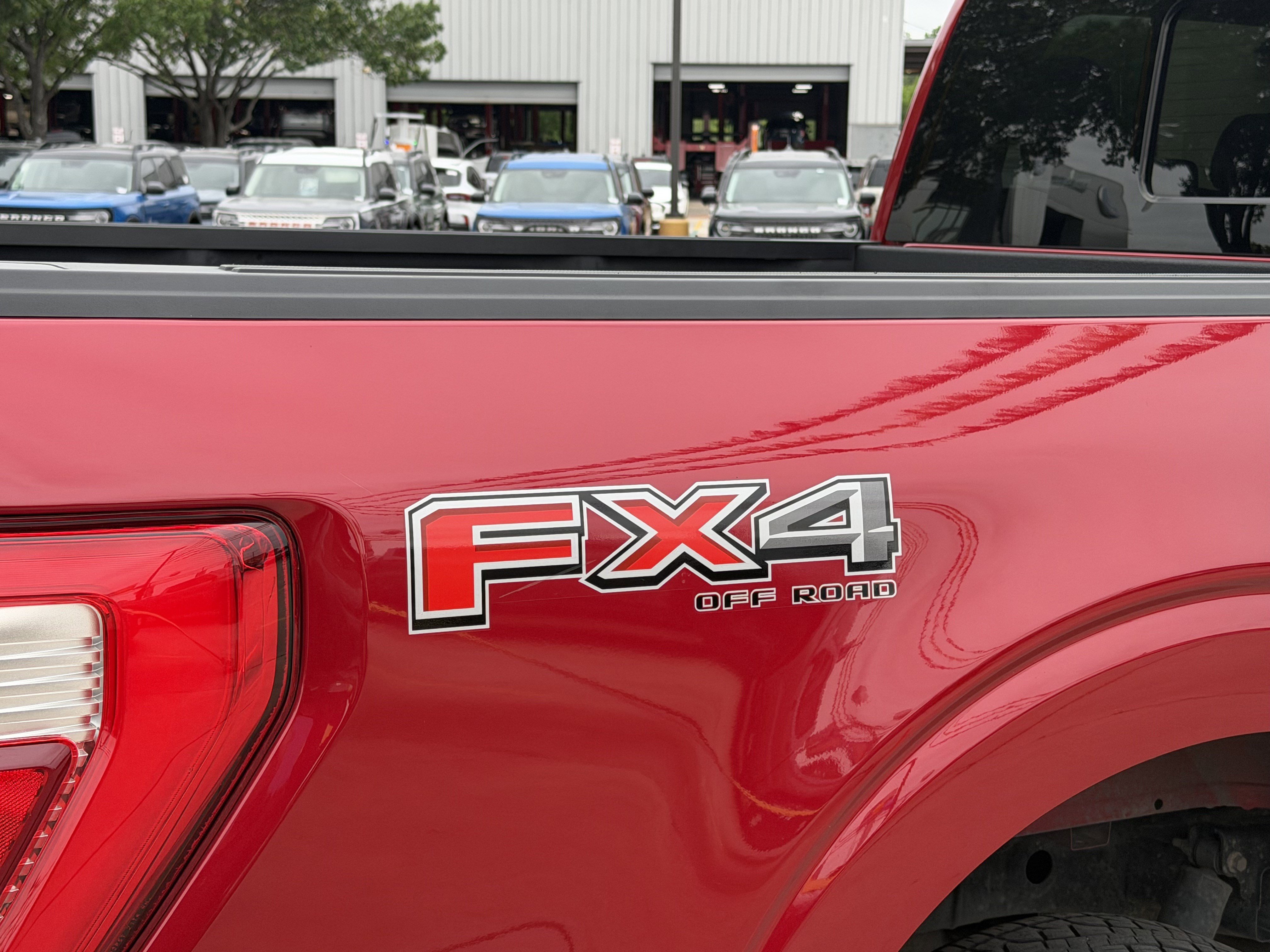 Certified 2022 Ford F150 Lariat w/ Equipment Group 502A High AWD/4WD image 7