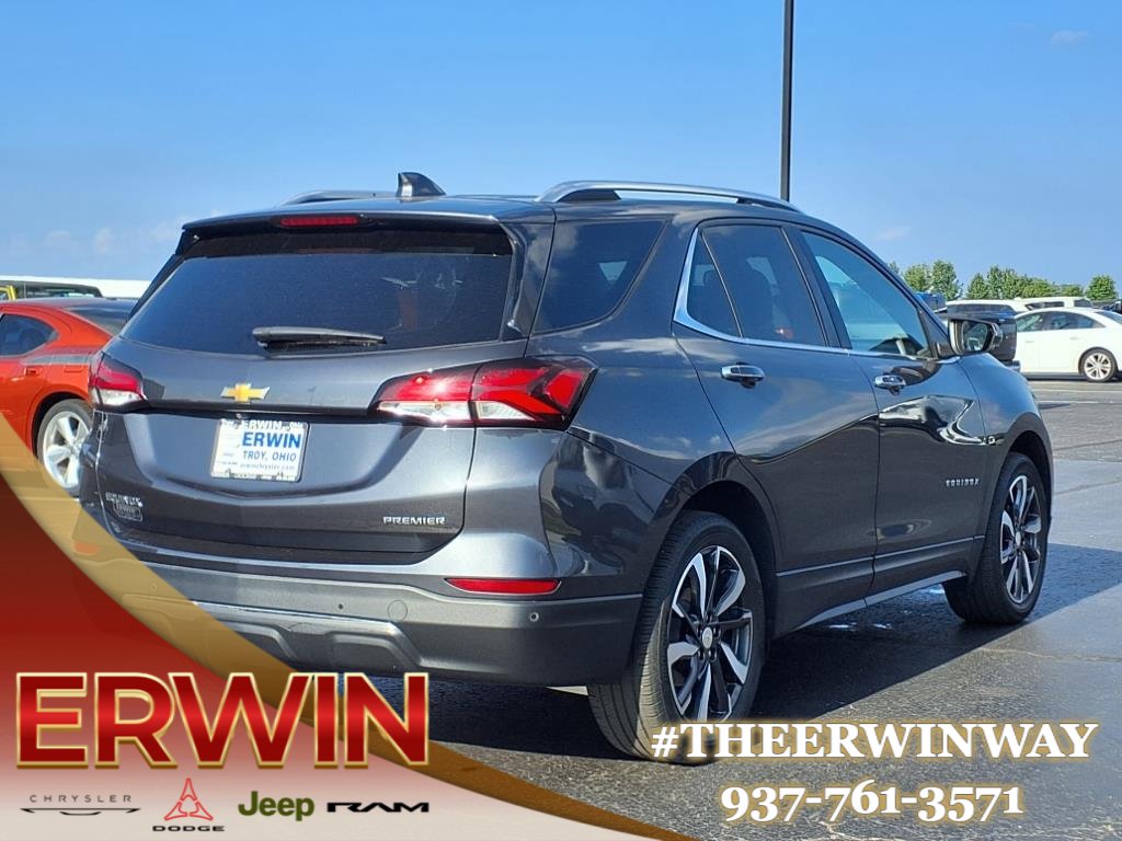 Used 2022 Chevrolet Equinox Premier w/ LPO, Floor Liner Package FWD image 3