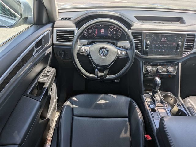 Used 2019 Volkswagen Atlas SEL R-Line FWD image 18