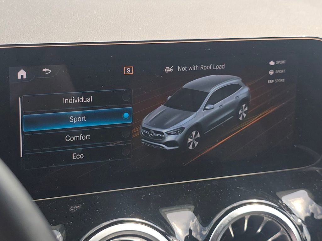Certified 2022 Mercedes-Benz GLA 250 4MATIC image 29