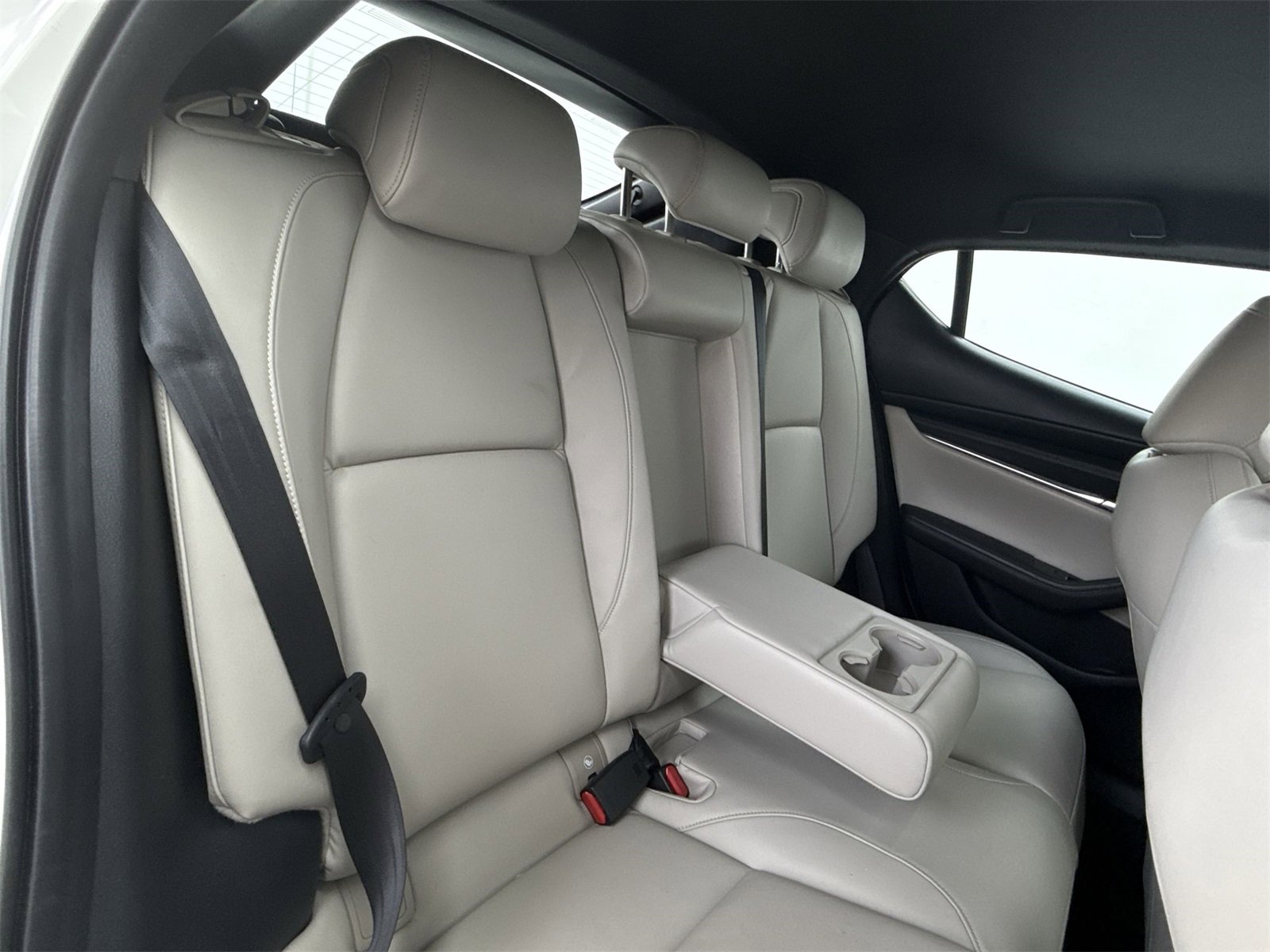 Used 2021 MAZDA MAZDA3 s image 37