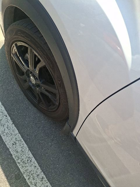 Used 2021 Nissan Kicks SR FWD image 8