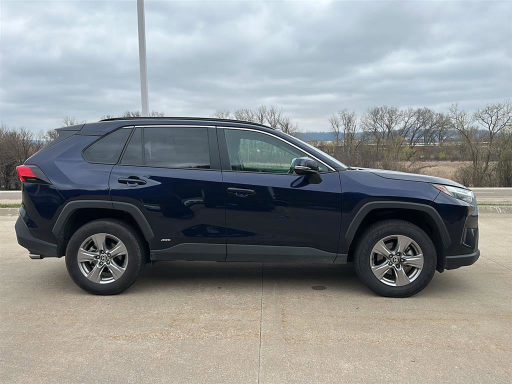 Certified 2025 Toyota RAV4 XLE image 7