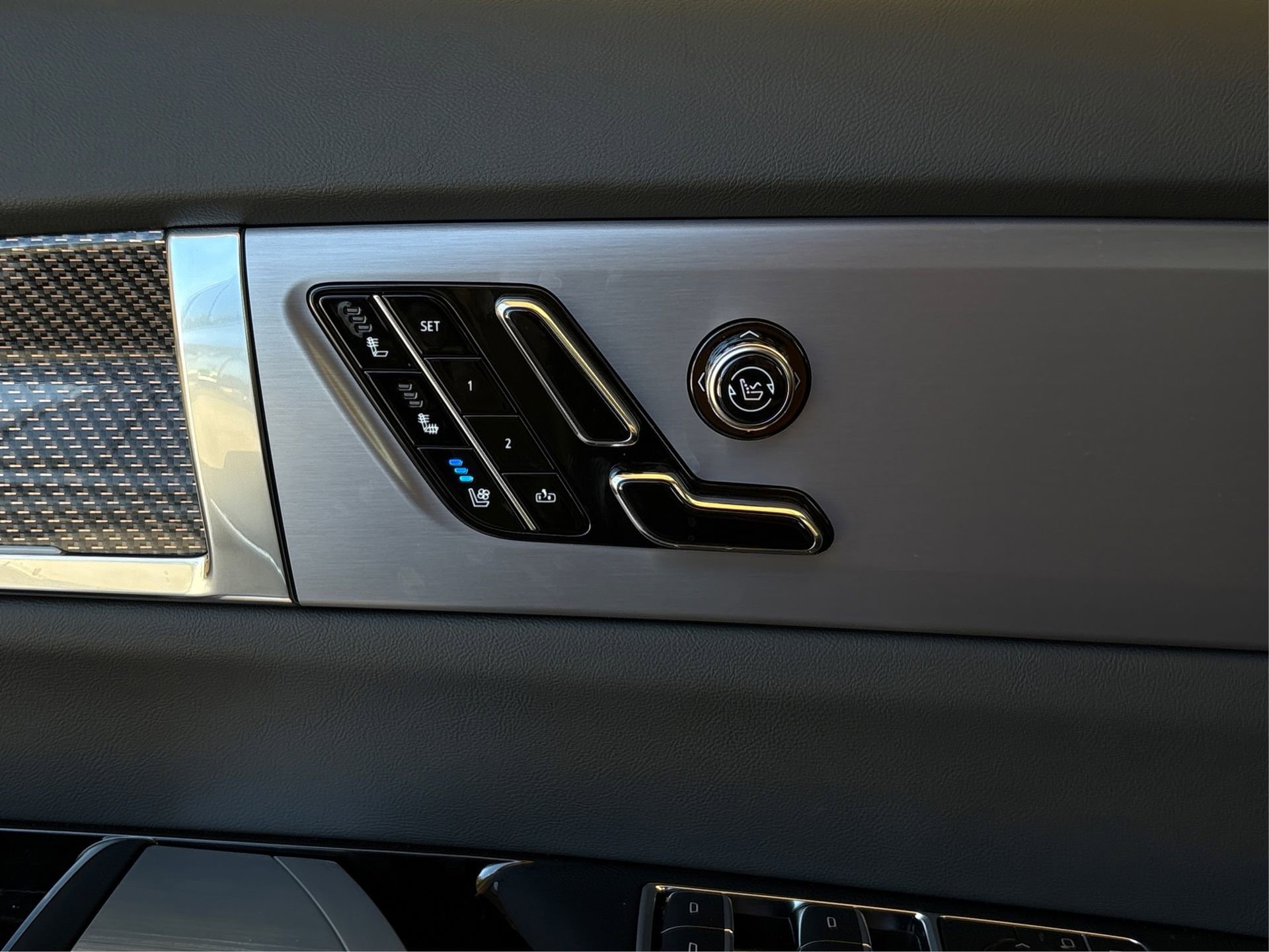 New 2026 Cadillac Vistiq Luxury image 32