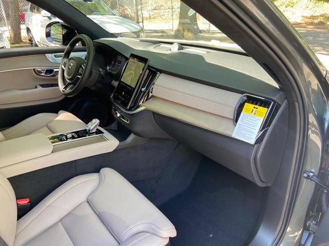 New 2027 Volvo XC90 B6 Ultra AWD/4WD image 19