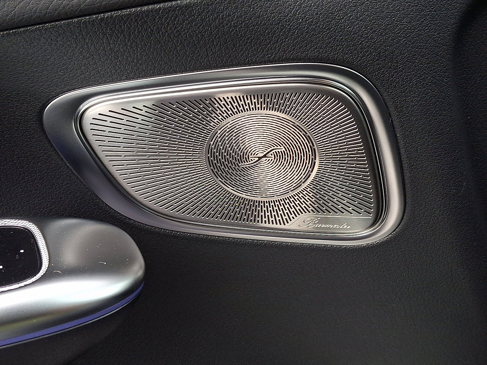 New 2026 Mercedes-Benz GLC 300 4MATIC Coupe image 14