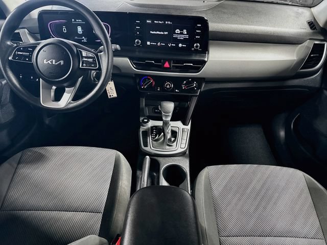 Used 2024 Kia Seltos LX AWD/4WD image 25