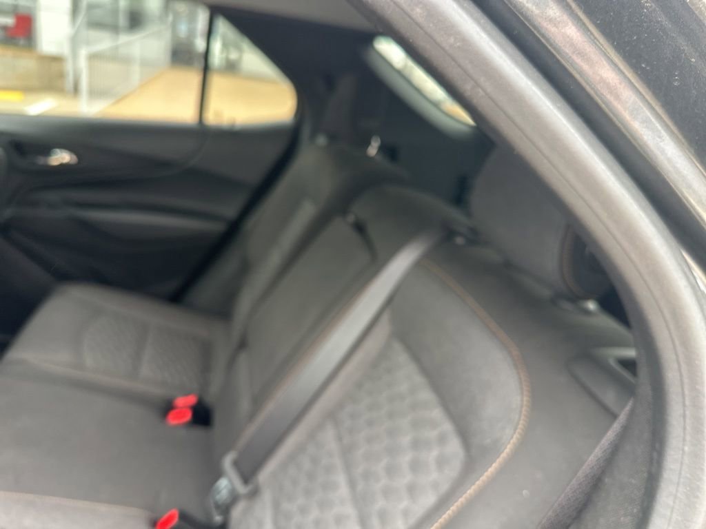 Used 2018 Chevrolet Equinox LT image 22