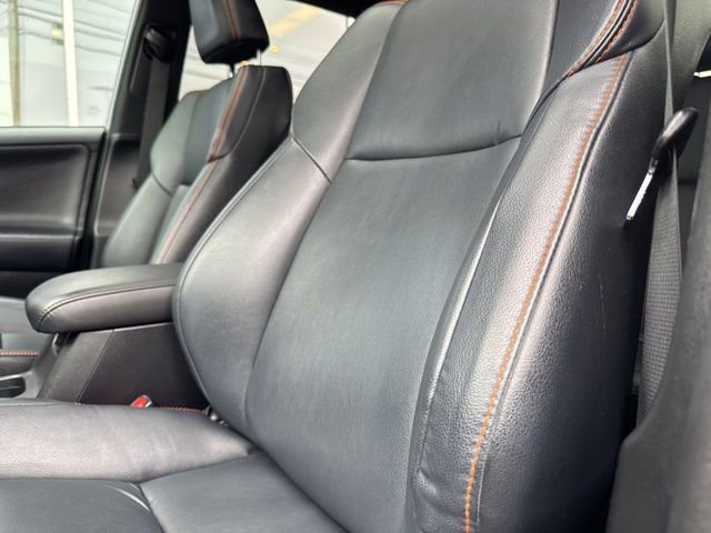 Used 2017 Toyota RAV4 SE image 18