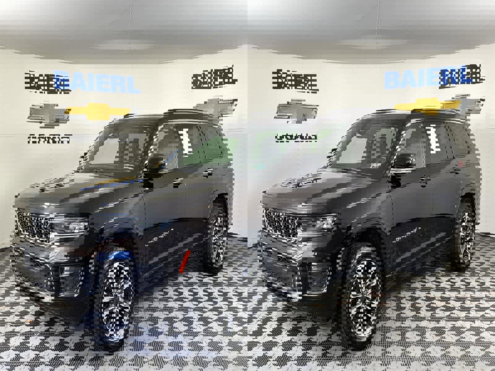 Used 2022 Jeep Grand Cherokee L Overland w/ Advanced Protech Group III