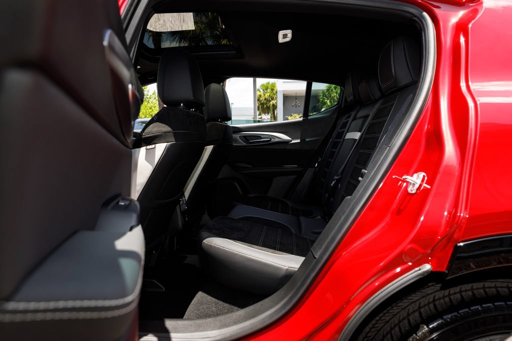New 2026 Alfa Romeo Tonale w/ Active Assist Package AWD/4WD image 25