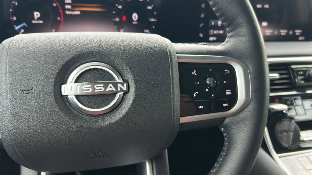 Used 2025 Nissan Armada SV RWD image 28