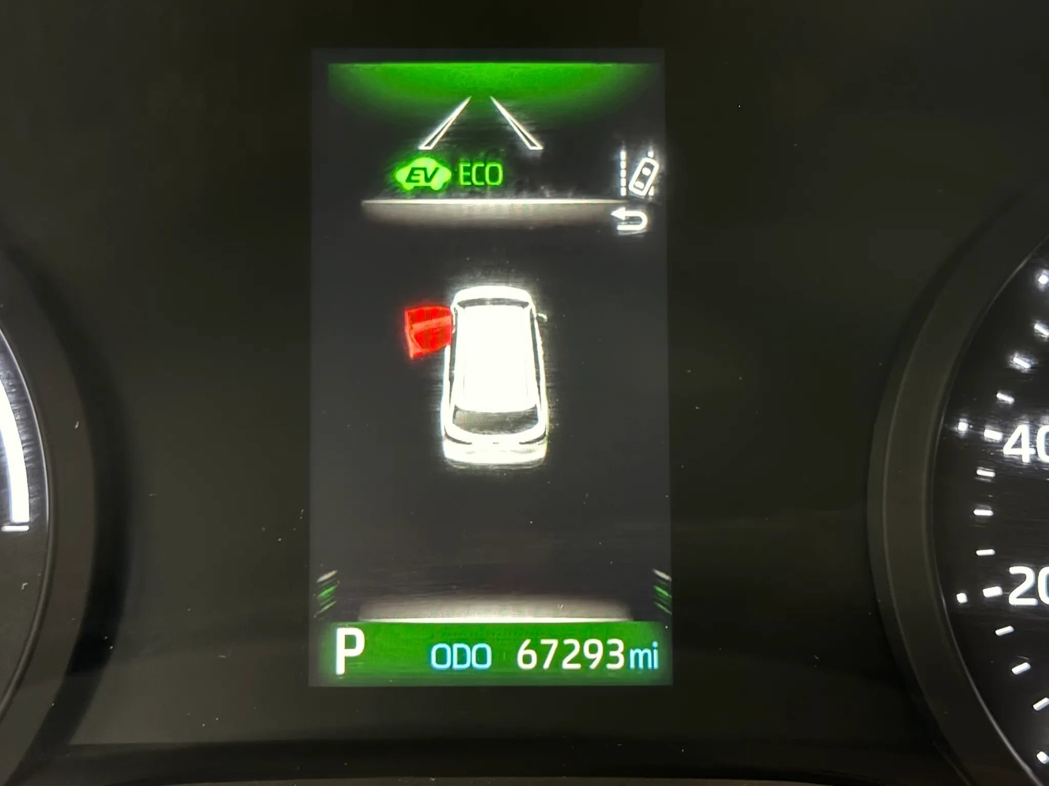 Used 2022 Toyota Sienna XLE w/ XLE Plus Package FWD image 17