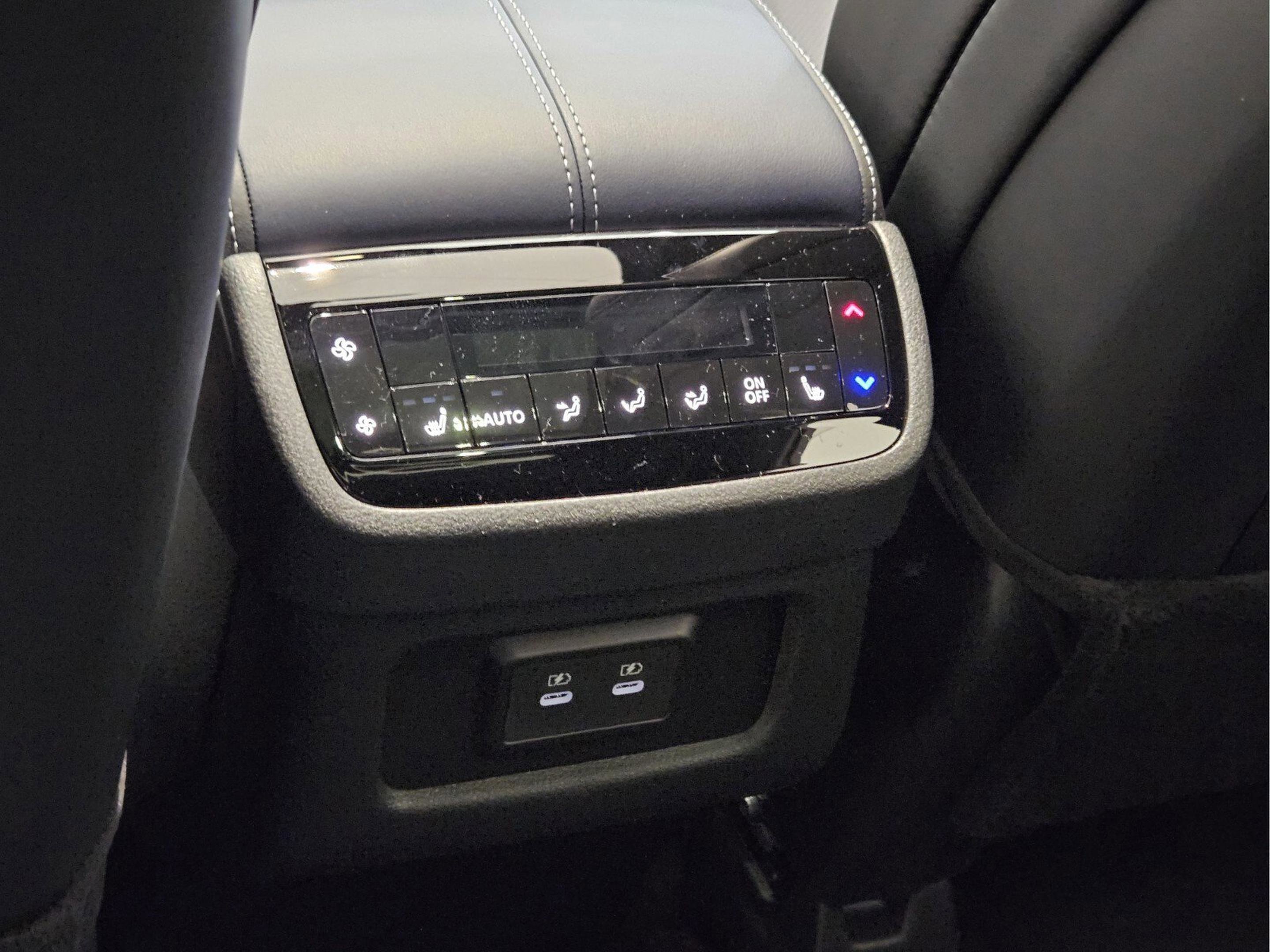 New 2026 INFINITI QX60 Sport w/ Dark Cargo Package image 13