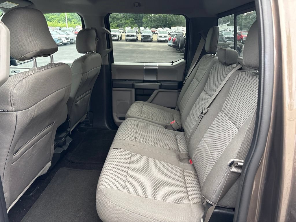 Used 2016 Ford F150 XLT w/ Equipment Group 302A Luxury AWD/4WD image 8