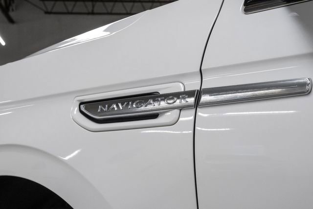 Used 2021 Lincoln Navigator Reserve w/ Luxury Package image 59