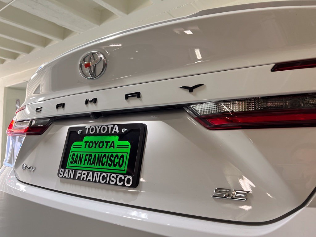 New 2026 Toyota Camry SE FWD image 9