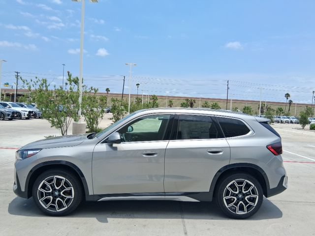 New 2026 BMW X1 xDrive28i w/ Technology Package AWD/4WD image 3