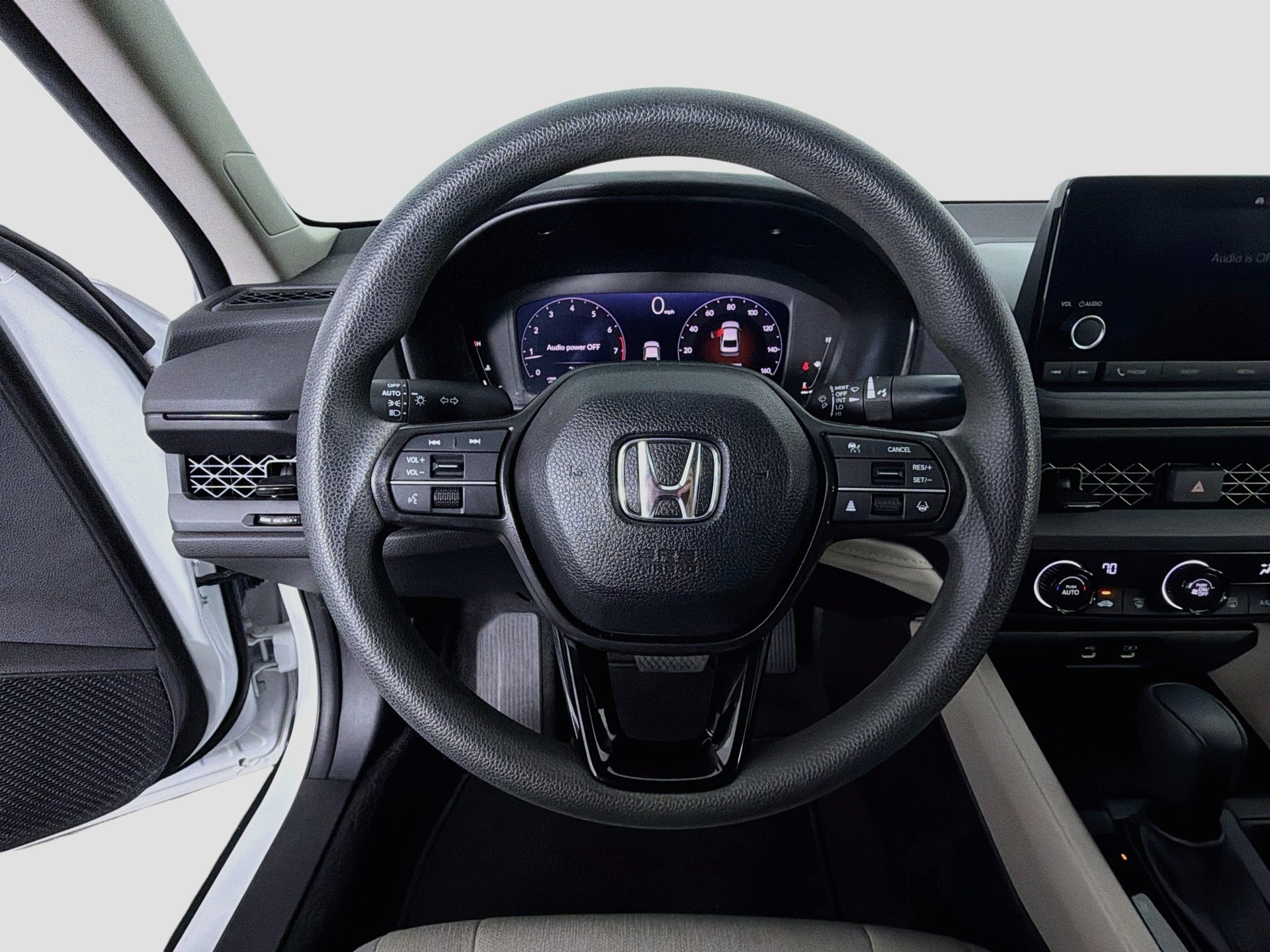 Used 2023 Honda Accord LX image 33