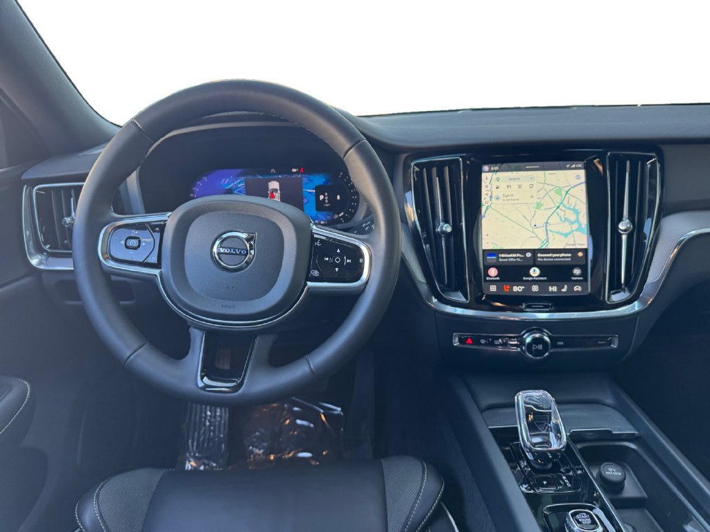 Certified 2024 Volvo S60 B5 Plus w/ Climate Package AWD/4WD image 28
