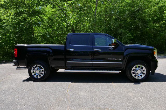 Used 2017 GMC Sierra 2500 Denali w/ Duramax Plus Package image 44