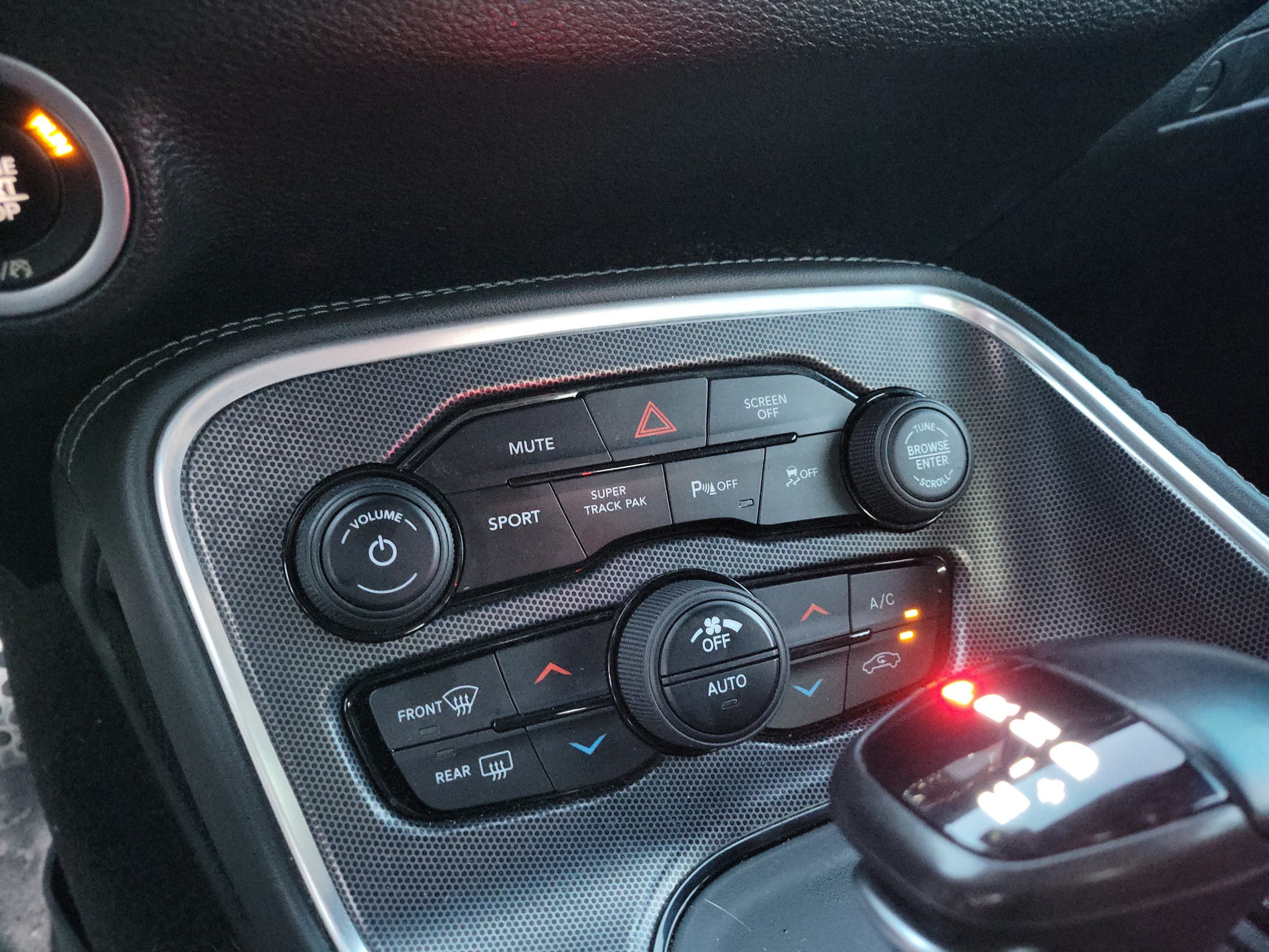 Used 2018 Dodge Challenger T/A RWD image 18