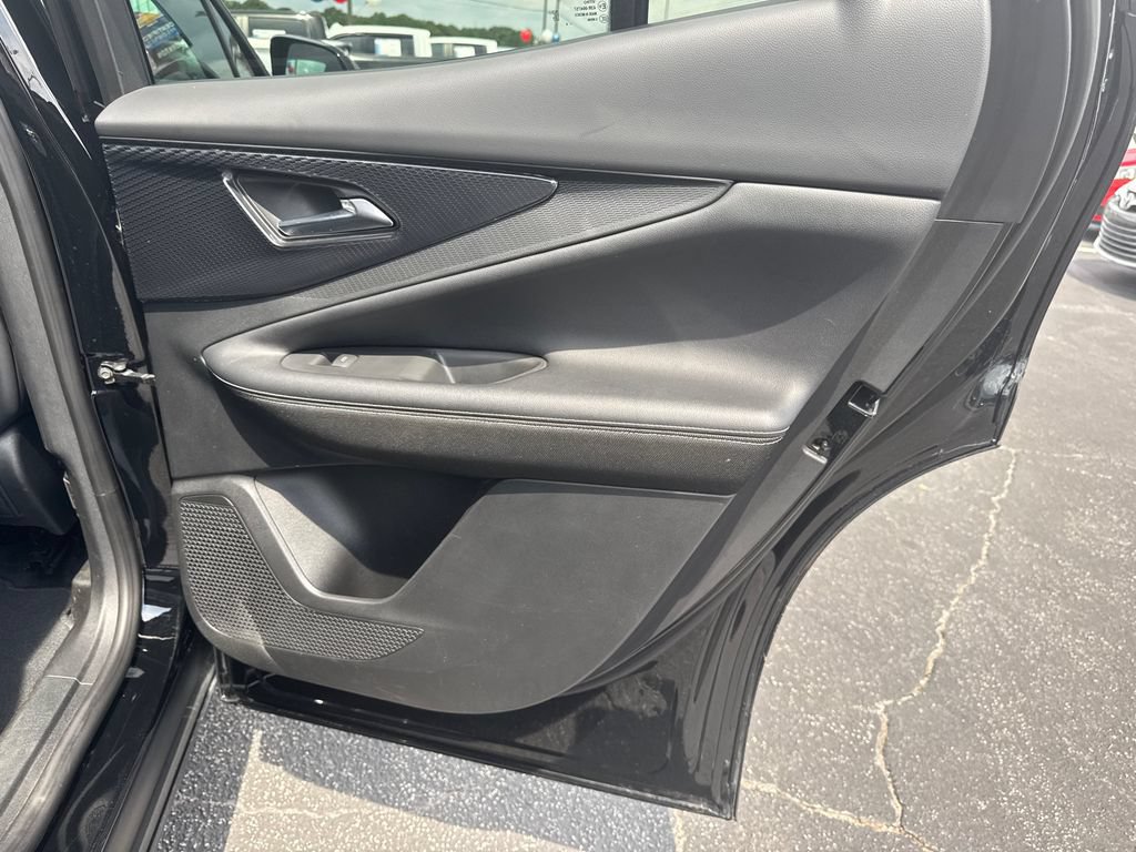 Used 2024 Chevrolet Blazer EV LT AWD/4WD image 17