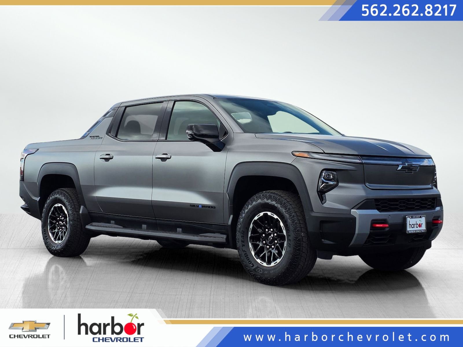 New 2026 Chevrolet Silverado EV Trail Boss w/ Premium Package AWD/4WD image 1