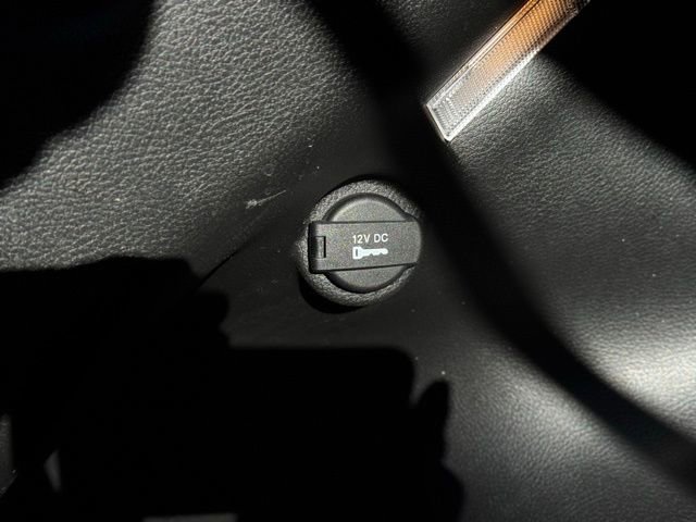 Certified 2023 Jeep Compass Limited w/ Mopar Graphics Package image 11