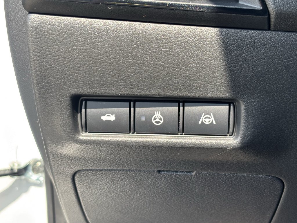 New 2027 Nissan Sentra SR w/ SR Premium Package FWD image 21