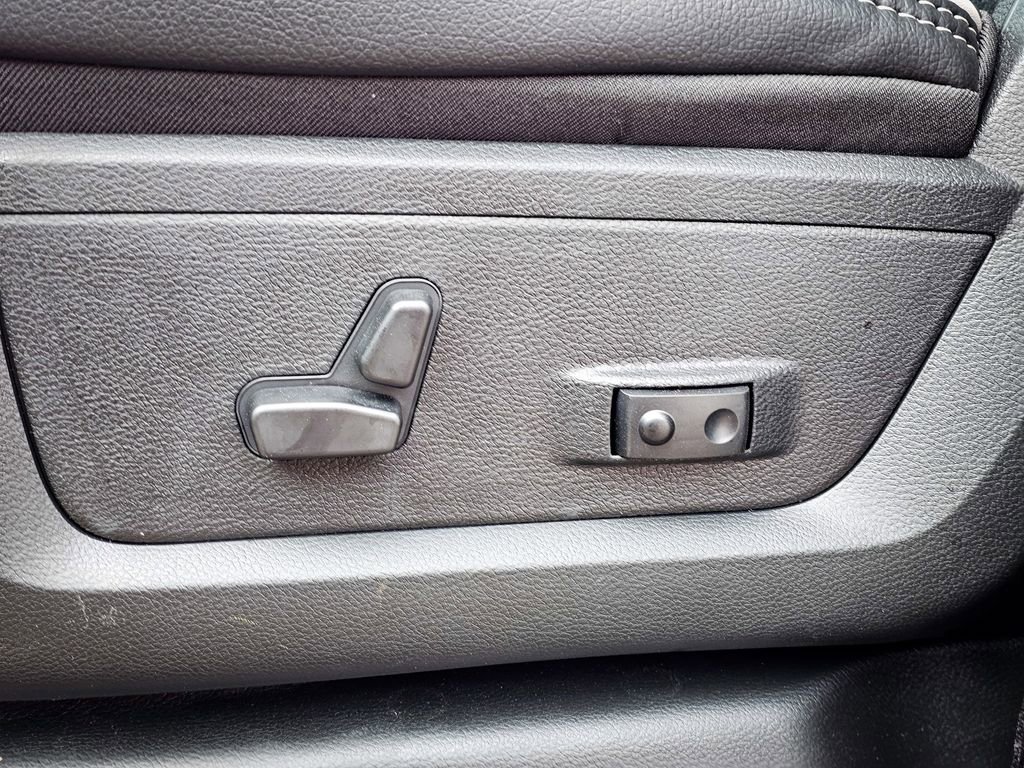 New 2026 RAM 3500 Laramie image 22