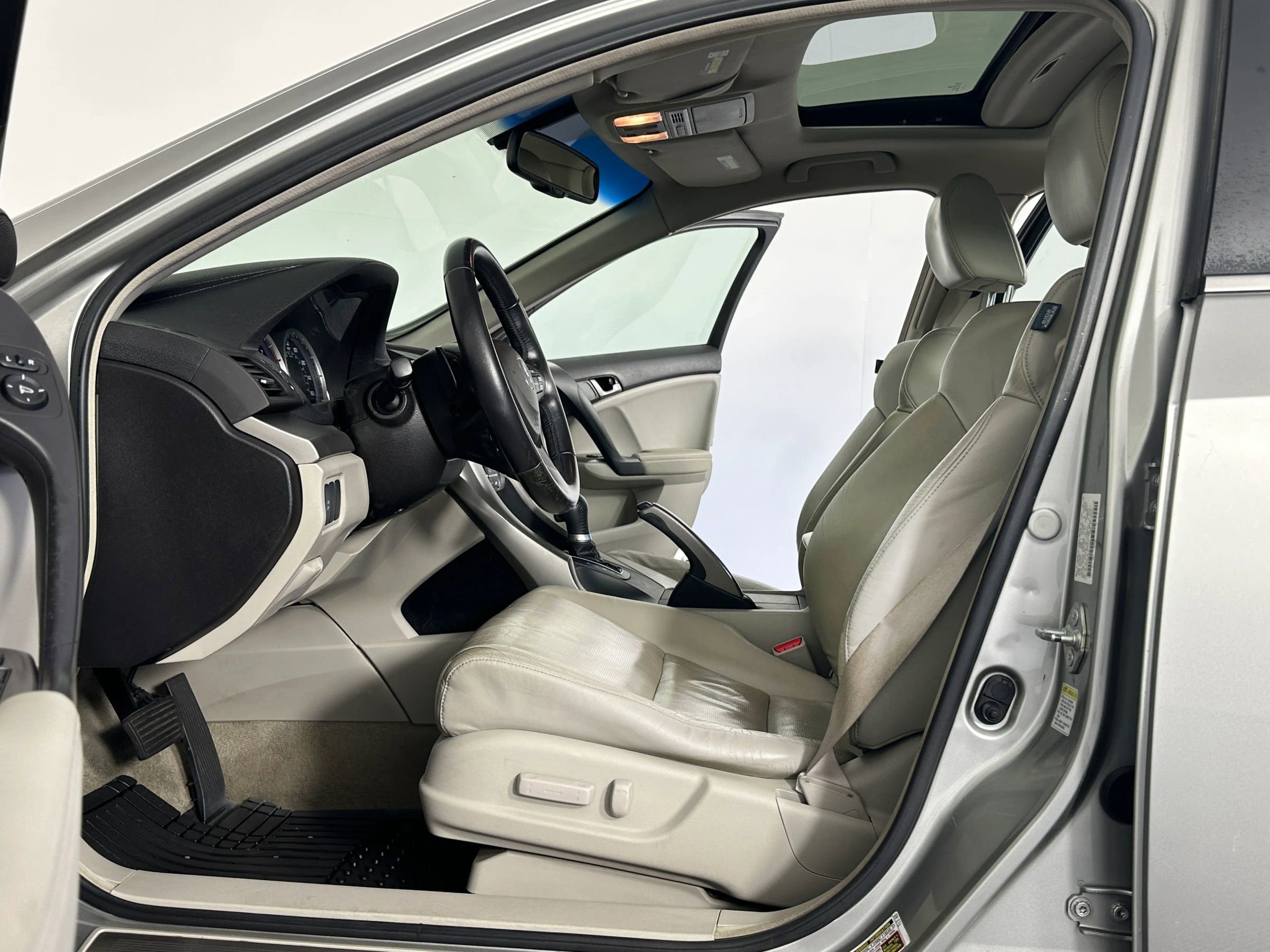 Used 2009 Acura TSX Sedan image 21