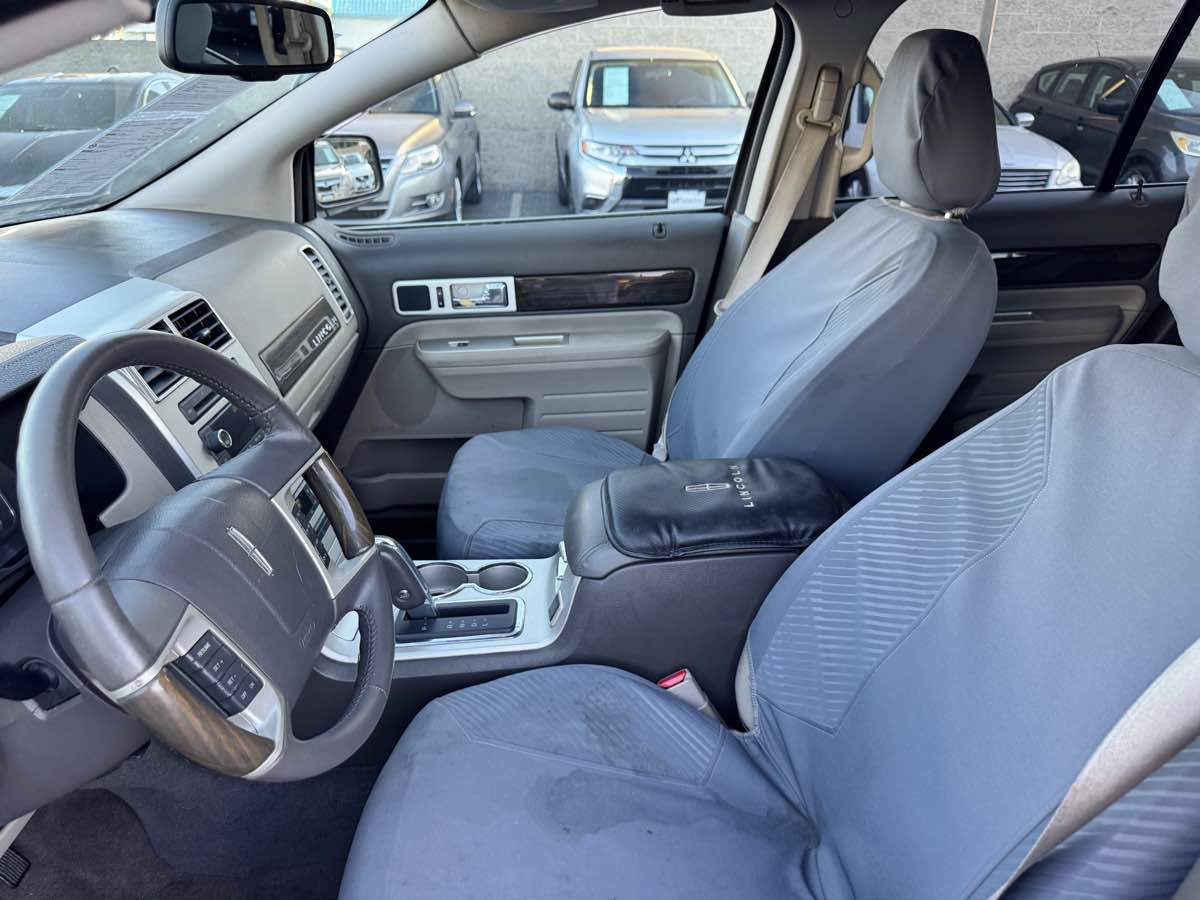 Used 2009 Lincoln MKX 2WD image 36