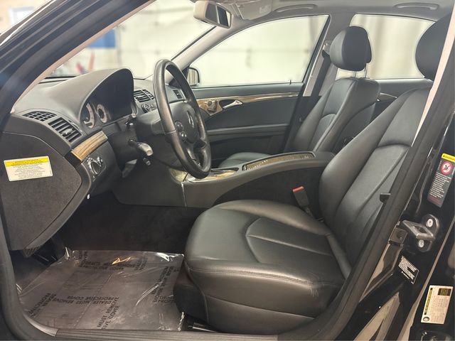 Used 2007 Mercedes-Benz E 350 4MATIC Sedan image 9