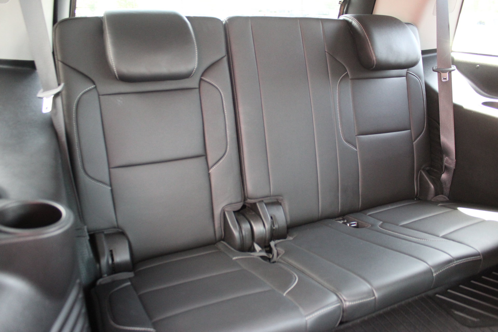 Used 2019 Chevrolet Tahoe Premier RWD image 36