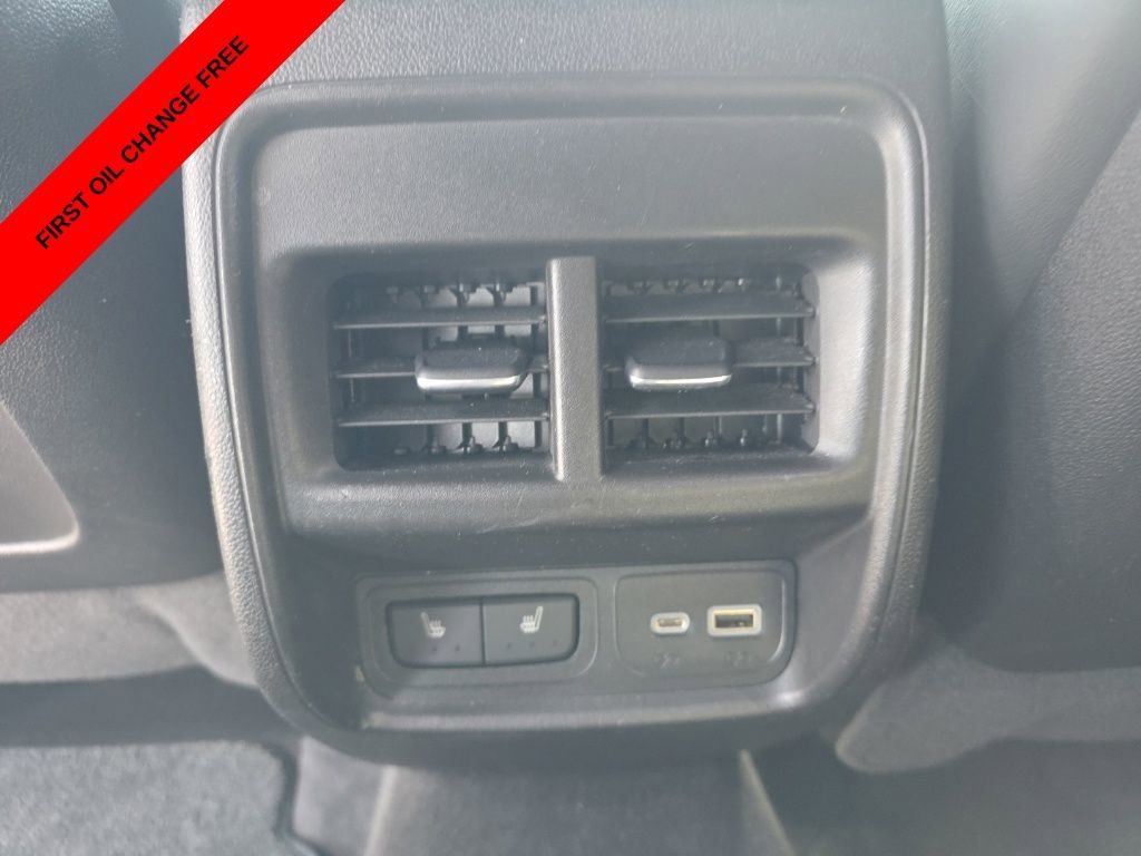 Used 2022 Cadillac XT4 Premium Luxury w/ Enhanced Visibility Package image 12