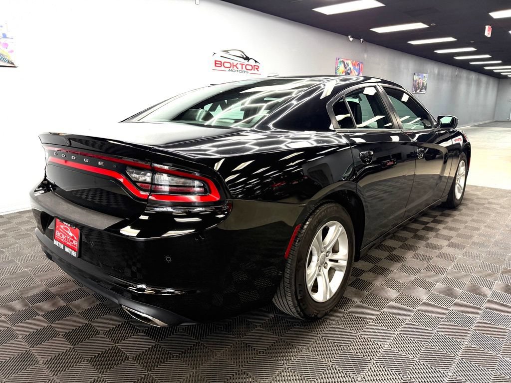 Used 2020 Dodge Charger SXT w/ Leather Interior Group RWD image 14
